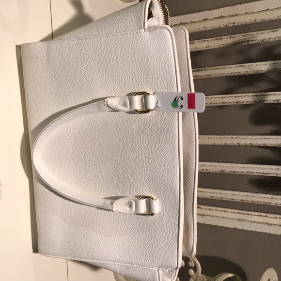 NWT Charming Charlie off-white/gold purse - Picture 5 of 9